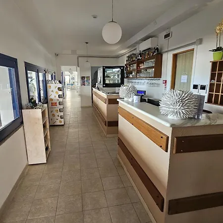 Hotell Vel Mari - On The *