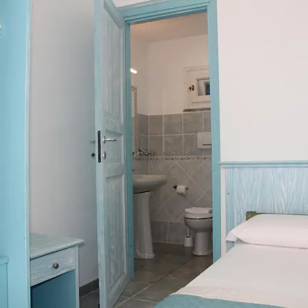 Hotel Vel Mari - On The