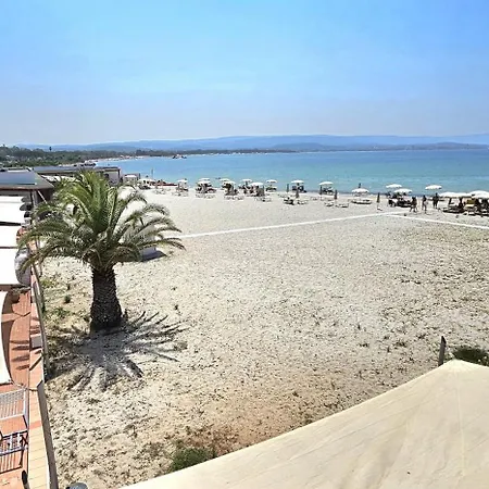 Vel Marì - On The Hotel